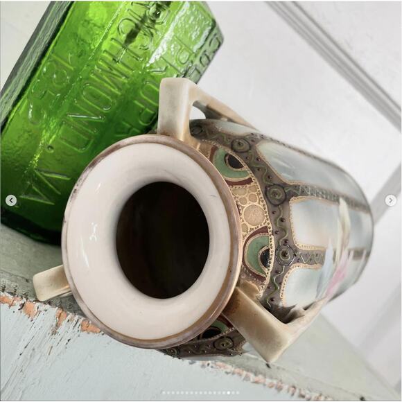 Antique Imperial Nippon Moriage Wild Rose Vase Hand Painted Triple Handle - Picture 9 of 10